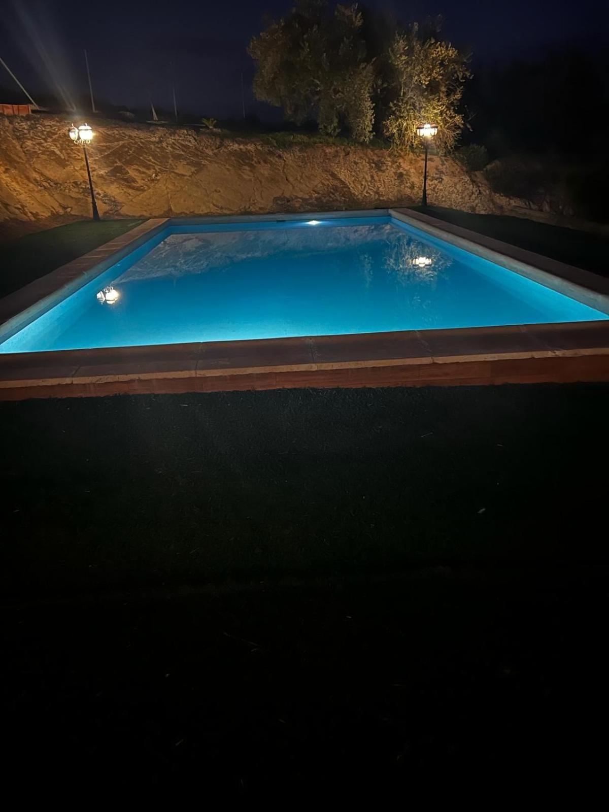 Villa Dehesa Olive Лусена Екстериор снимка